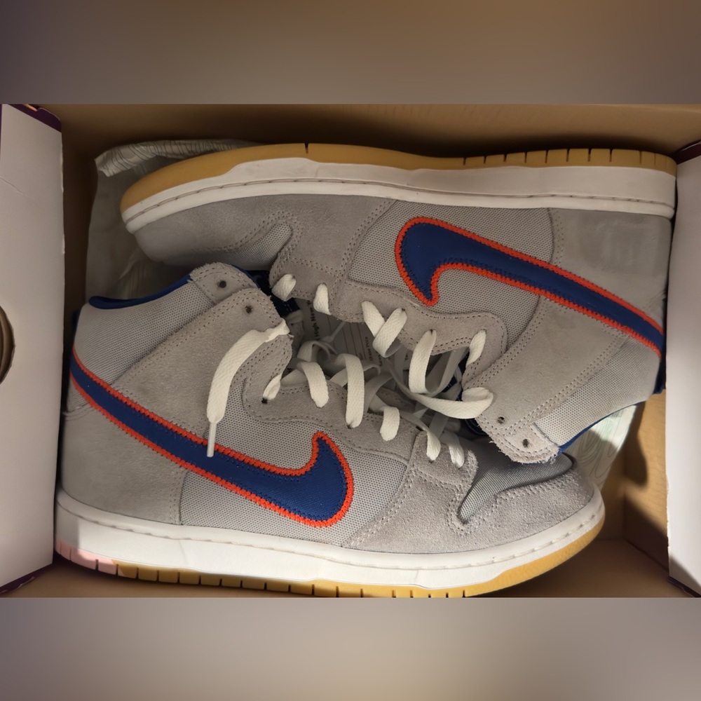 Nike Dunk size 10 with box